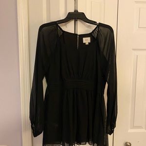 Beautiful Womens blouse by eci L A-line